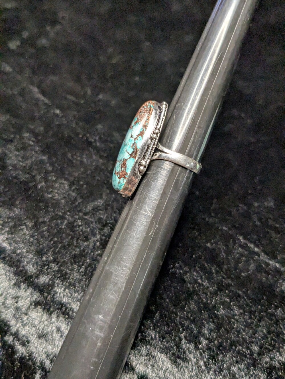 Handcrafted Oblong New Lander Turquoise Ring  (6.5) - Picture 9 of 11